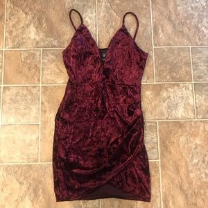 burgundy velvet dress